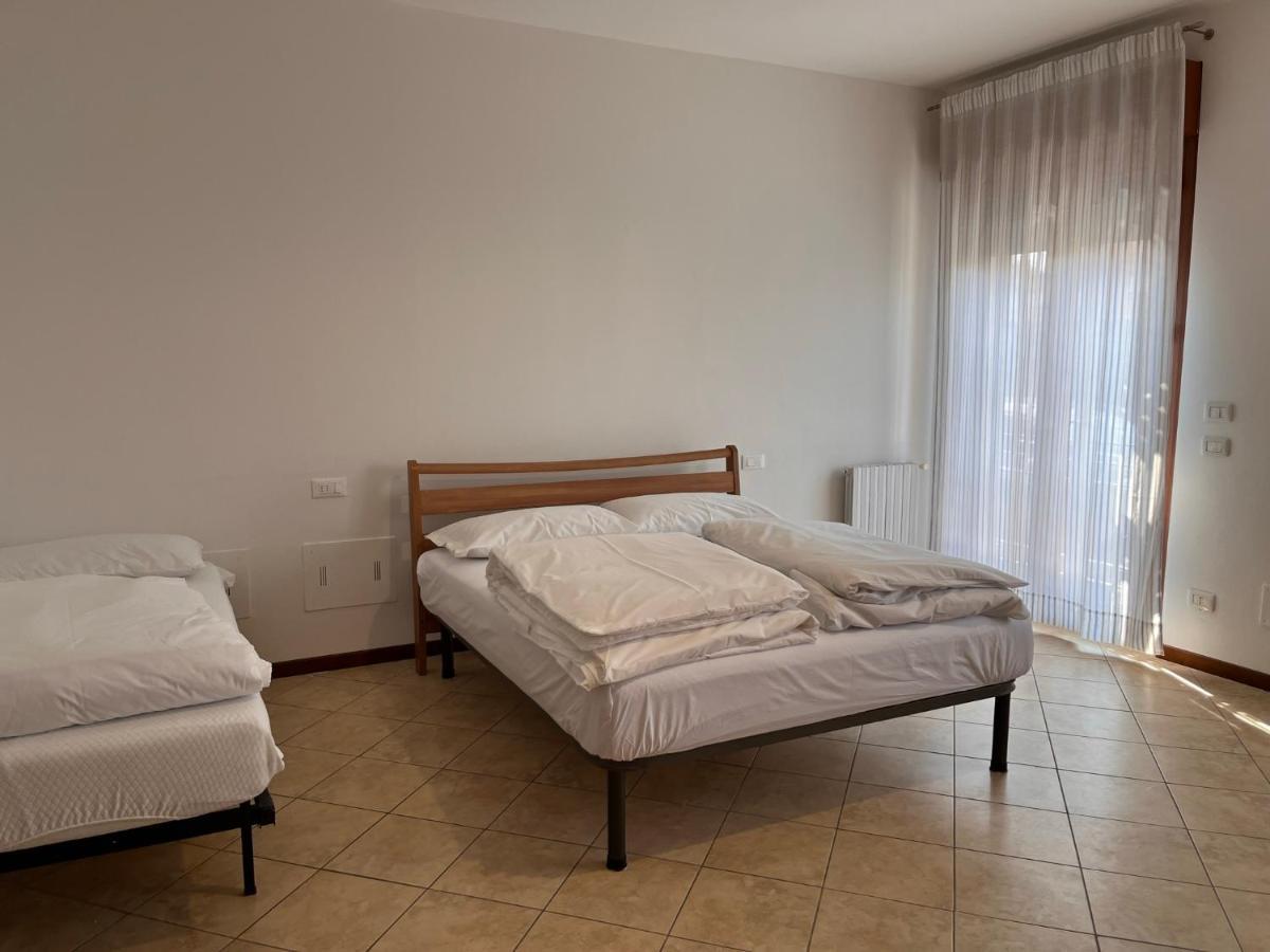 Apartamento Sebino 11 Peschiera del Garda Exterior foto